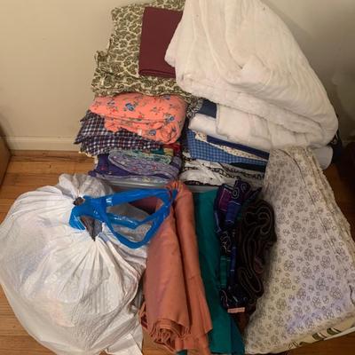 Large Selection of Fabric (B2-KW)