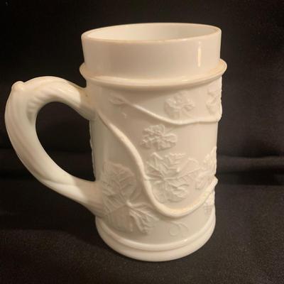 Westmoreland Hen on Nest, Paneled Grape Pattern Milk Glass, and More! (B2-KW)