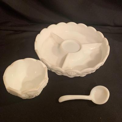 Westmoreland Hen on Nest, Paneled Grape Pattern Milk Glass, and More! (B2-KW)