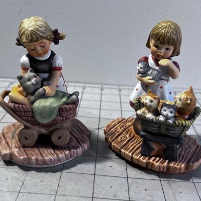 2 GOEBEL FIGURINES Inspired by Hummel as they all were! 