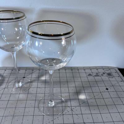 4 Gold Rimmed Crystal Wine Goblets 