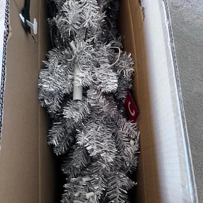 5 Foot Pre Lite WHITE Tinsel Tree