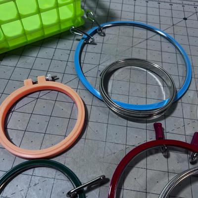 Embroidery Hoops, Several 