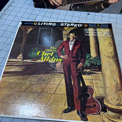 4 Chet Atkins Albums