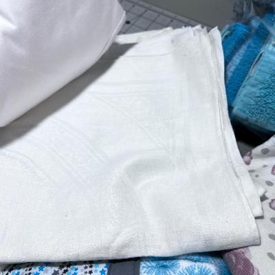 Linens: Aprons, Linen Napkins and Dish Clothes 