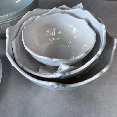 Large Lot of Bowls, Mixing and Serving