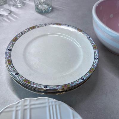 Large Lot of Bowls, Mixing and Serving