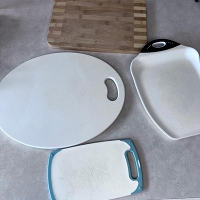 4 Cutting Boards: Bamboo and Plastic