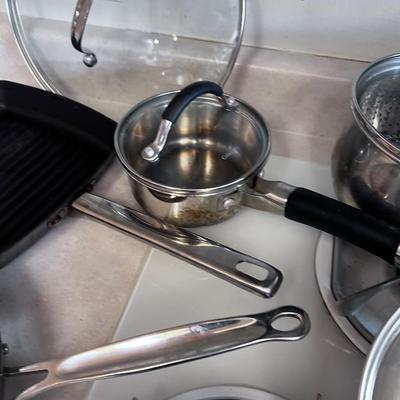 Cook Ware: Sauce Pans, Stock Pot and Fry Pants, Extra lid etc. 