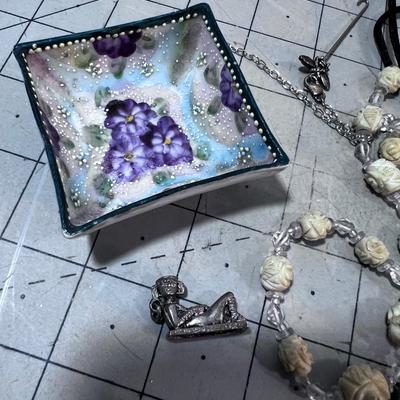 Mixed Lot of Jewelry