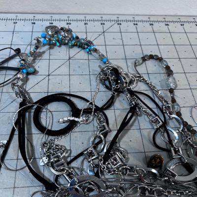 Mixed Lot of Jewelry