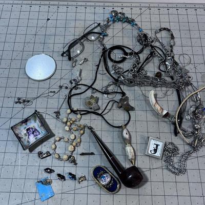Mixed Lot of Jewelry