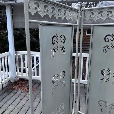 White Metal Privacy Screen 