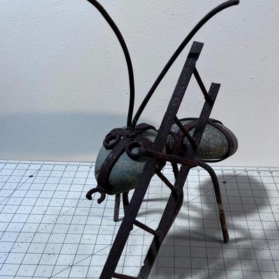 Worker ANT 