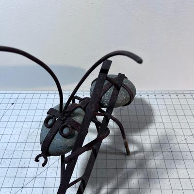 Worker ANT 