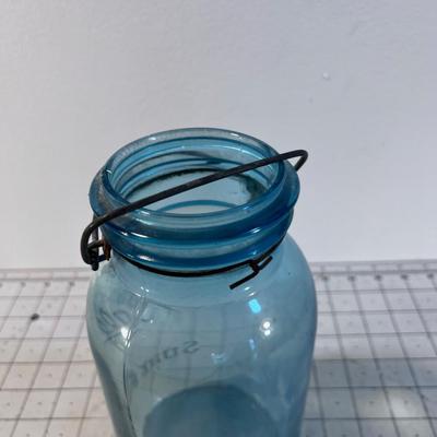 BALL BLUE "Sure Seal" Jar 