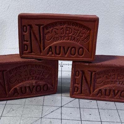 3 Nauvoo Bricks