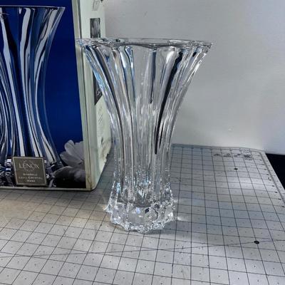 LENOX in BOX VASE