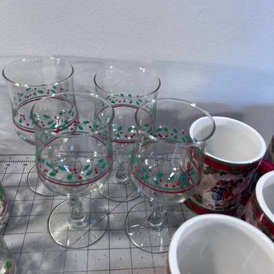 Christmas Glasses and MUGS 