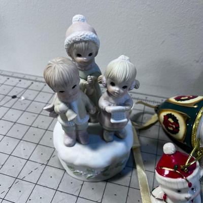Holiday/Christmas Music Boxes