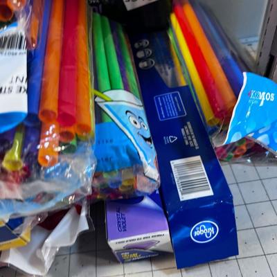 NEW Kitchen Paper & plastic Products