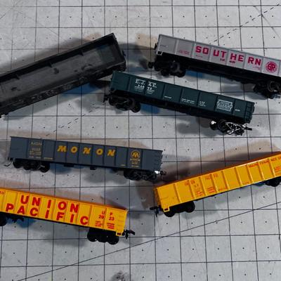 6 Gondola Cars - Various Names
