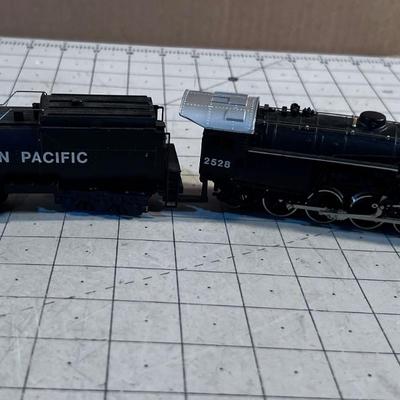 Bachman UNION Pacific No.2528 ENGINE
