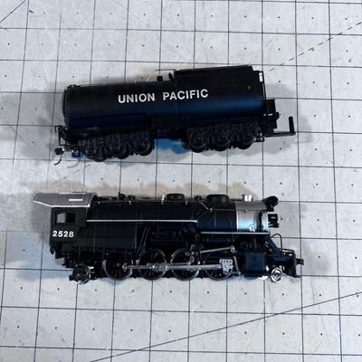 Bachman UNION Pacific No.2528 ENGINE