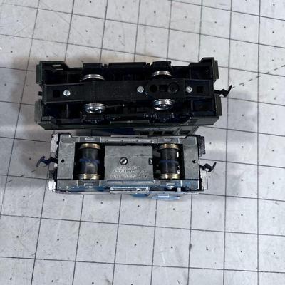 2 Switch Engines 