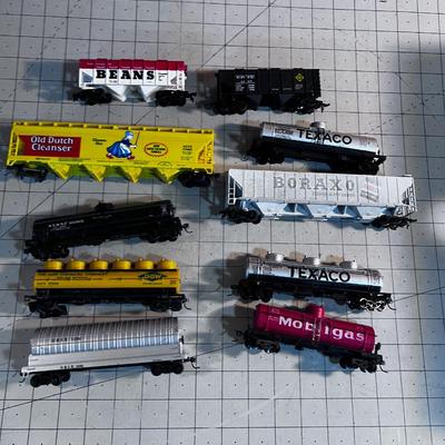 10 Tanker Cars - Various kind