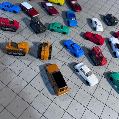 HO Scale Cars and Tractors