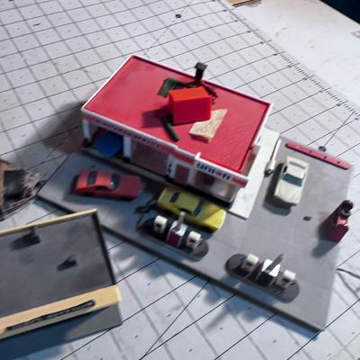 Service Station for HO Scale Scene 