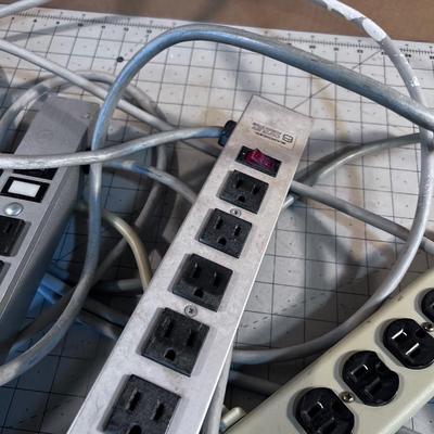 3 Plug Bars 