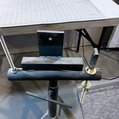 Tripod Tool Stand Shop Helper