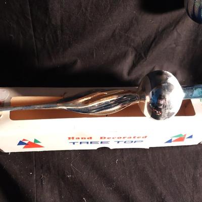 VERY NICE VINTAGE CHRISTMAS ITEMS