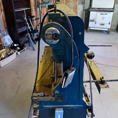 Central Machinery Sheer Press BRAKE 30" WOW!! The things you could build??? 