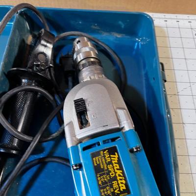 Mikita Variable Speed 1/2" Drill with Case
