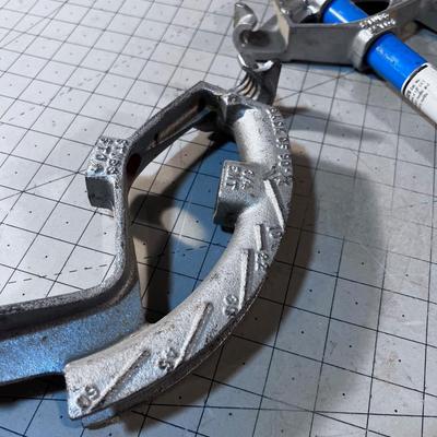 1/2" and 3/4" and Conduit Benders 
