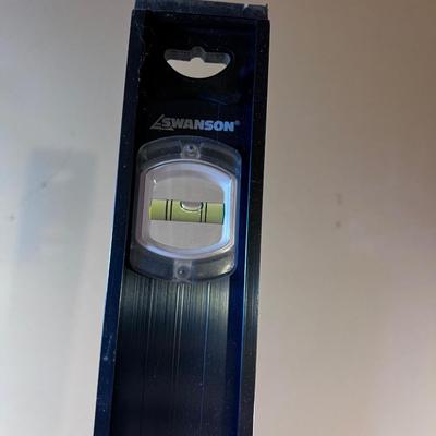 SWANSON 7 foot Magnetic Level