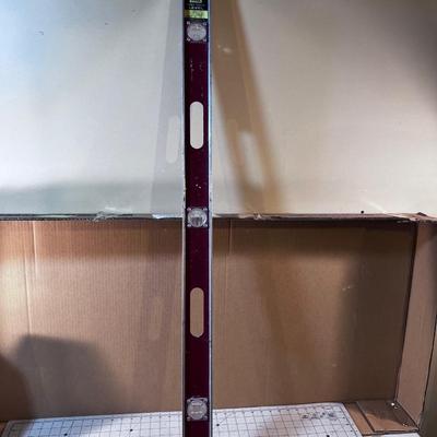 48" MD Aluminum LEVEL 