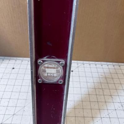 48" MD Aluminum LEVEL 