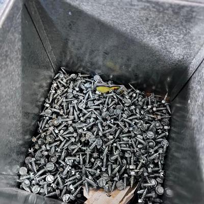 Metal Parts Tote with Self Tapping Screws