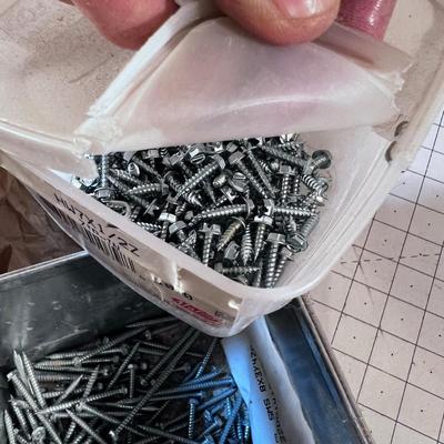 Metal Parts Tote with Self Tapping Screws