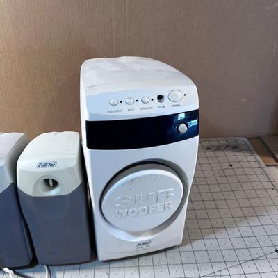 Computer Speaker Set With Powered Subwoofer