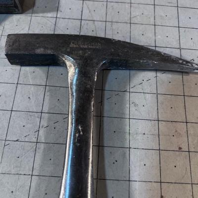 2 Rock Hammers 