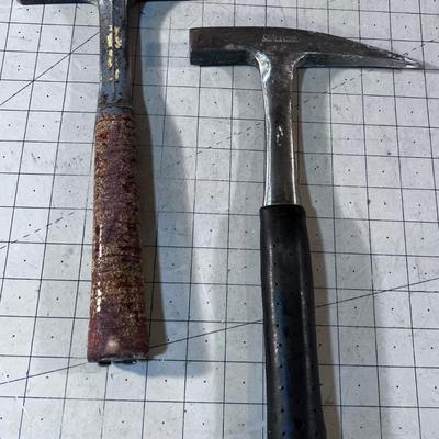 2 Rock Hammers 