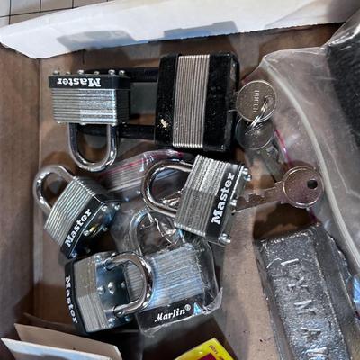 Another Mixed Tray of RELOADING And Gun Items