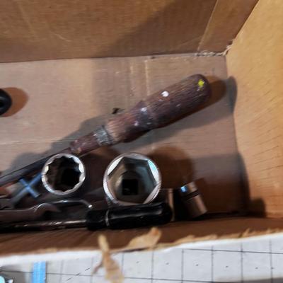 Socket Wrenches and socket Set.