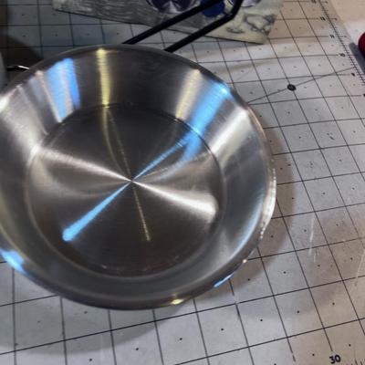 Aluminum Cook Ware 2 Set of Pieces each. NEW IN THE BOX
