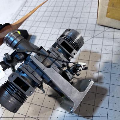 Fox 20 CC apposed twin RC Plane Engine